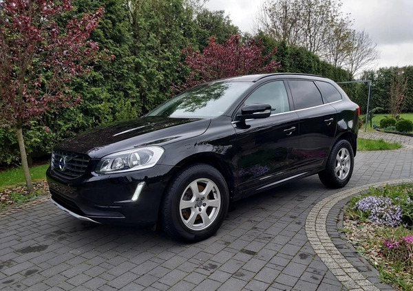 Volvo XC 60 cena 70000 przebieg: 130000, rok produkcji 2016 z Przysucha małe 436